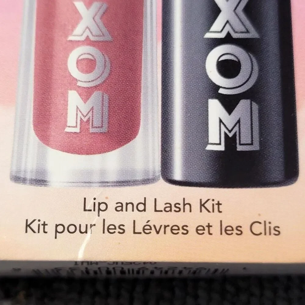 Buxom Lip & Lash Duo: Mile High Lip Gloss in Clair & Mini Mascara